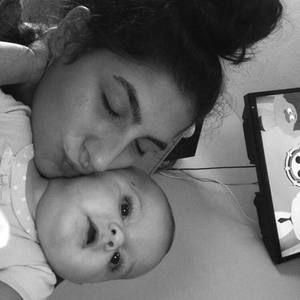 Meet your Posher, Felicity